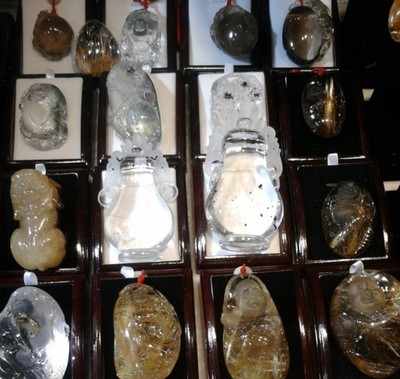 綠松石多層手鏈與108顆藍松佛珠 東海縣溫泉鎮晶丹水晶制品批發商行的精品之選